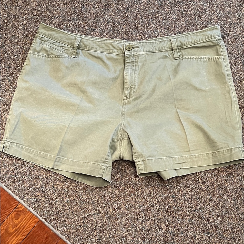 Faded Glory Sage Green Women's Shorts